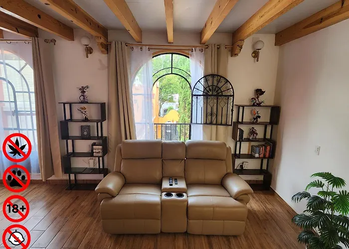 Alfonsina Bed & Breakfast Mexico City